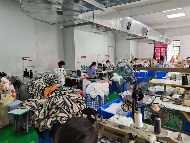 Verified China supplier - Dongguan Shilong Liqiang Garment Factory