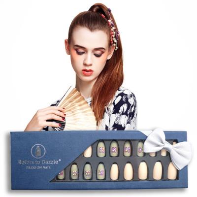 China Top Selling Women Fake Nails Fashion Ins New Type Fake Nails New Designs for sale