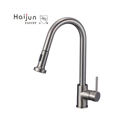 China Haijun Pull Out Sprayer Kitchen Thermostatic Faucets - Chrome Industrial Single Handle One Hole Kitchen Sink Faucet for sale