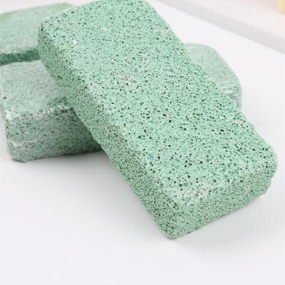 China Body Cleansing Pedicure Tools Disposable Callus Remover Foot Scrubber 2 In 1 Raw Medium Mix Pumice Stone for sale