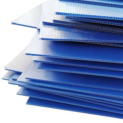 China Lightweight PP Corrugated Plastic Sheet PP Hollow Sheet Coroplast Board Correx Corflute Sheet for sale