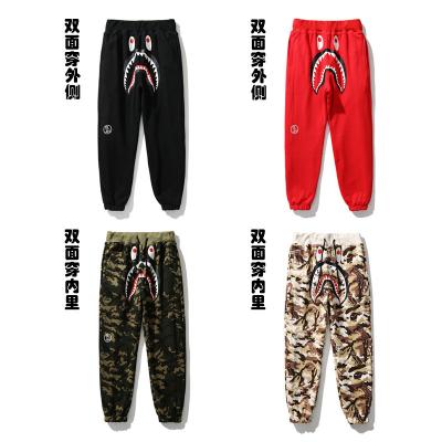 China 2022 New Arrival Fashion BAPE Shark Main Anti-pilling Camouflage Stitched Double Sided Pants With Pocket With Asian Size Green Men Pants for sale