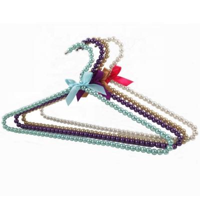 China exquisite & Luxury Cute Colorful Pearl Hanger Hanger Pearl Hanger With Bow for sale