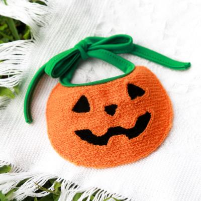 China Wholesale Viable Pumpkin Cat Dog Saliva Towel Cute Bandana Bichon Teddy Cat Triangle Halloween Scarf for sale