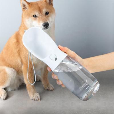 China Sustainable Large Capacity 19oz Custom Color Pets Cat Dog Drinking Feeding Water Bottle 550ml With Filter Pet Bowl Supplier For Outdoor Walk for sale