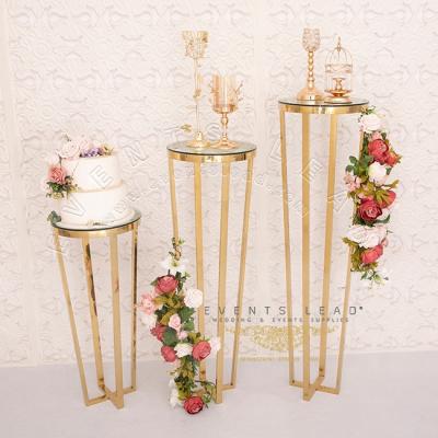 China Classical Hot Selling Stainless Steel Wedding Decoration Gold Wedding Decoration Tall Flower Stand for sale