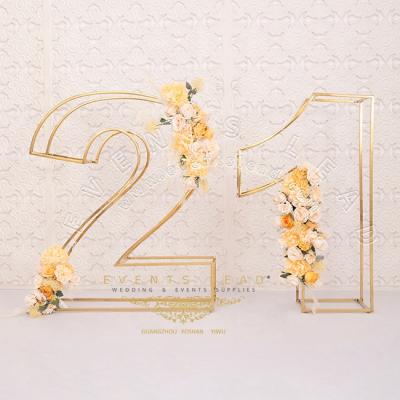 China Wedding Decoration Selling Shiny Shiny Gold Number 21Wedding Flower Stands for sale