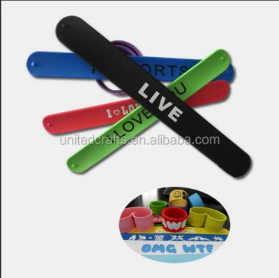 China Plastic slap can koozies, cheap custom silicone slap bracelet, silicone slap band for sale