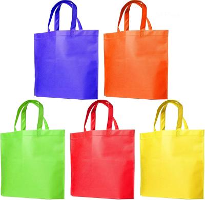 China Soft Color Reusable Women Folding Carry Bag Reusable Nonwoven Fabric Shopping Handbag for sale