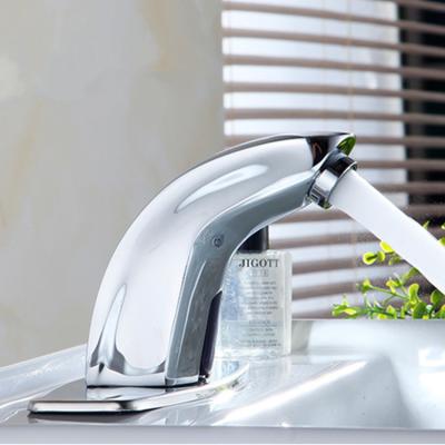 China New Design Sense Faucets Bathroom Sink Automatic Sensor Water Faucet for sale