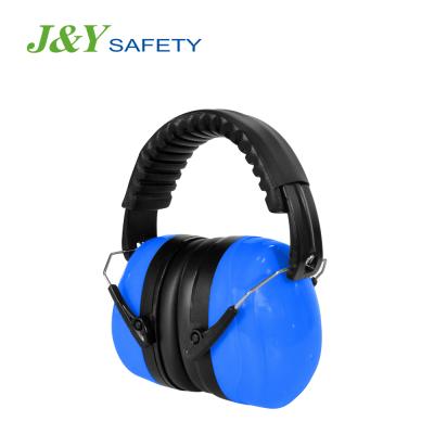 China Noise Defender Hearing Protection Ear Muff Ear Muffs SNR 32 DB Safety Ear Muff For Shooting for sale