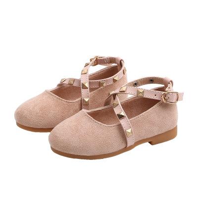 China Round Korean Girls Buckle Strap Walking Shoes Fashion To Protect The Foot To Rivet Soft Sole Shoes for sale