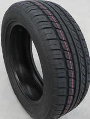 Κίνα 245/45R18 ρόδες Uhp φορτηγών υψηλής επίδοσης όλες οι ρόδες εποχής για τα φορτηγά προς πώληση