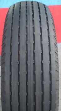 China Sand Circumstance Bias Ply Mud Tires 900-16 1400-20 Industrial Solid Tyres for sale