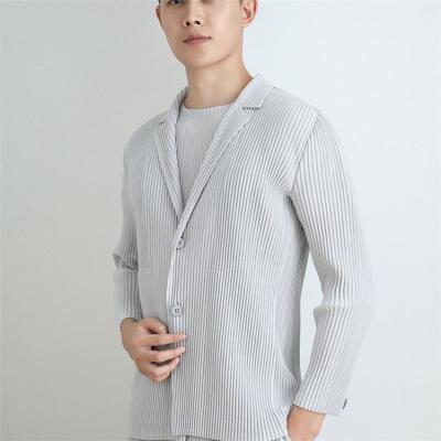 China Modern Design Men's Autumn Winter Long Sleeve Jacket Anti-wrinkle Pleated Casual Loose Coat for sale