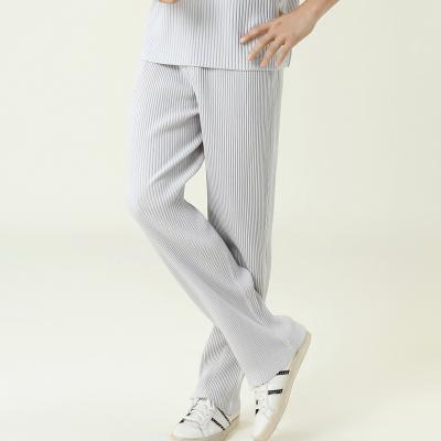 China 2021 New 100%Polyester Anti-wrinkle straight-leg pleated plain men's casual pants for sale