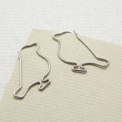 China Pet Coated Iron Wire Stationery Animal Coated Bird Shaped Paper Clips for sale