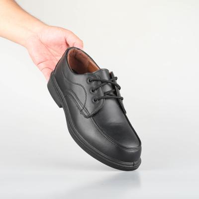 China Lightweight Hot Sale Classic Genuine Leather Men's Lace-Up Career Shoes Comfortable And Breathable Shoes for sale