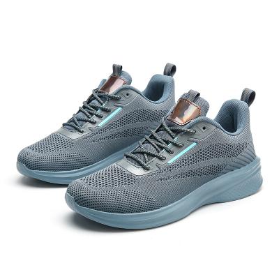 China EVA Breathable Fly Knitting Mesh Casual Sport Shoes Custom Made Mens Running Shoes for sale