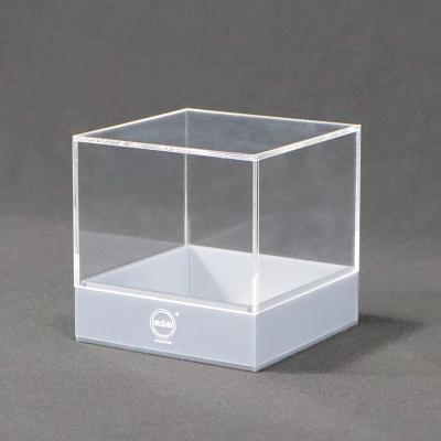 China Transparent Durable Customized Acrylic With Logo Dust Necklace Jewelry Box Lid for sale