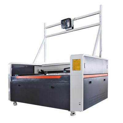 China Unique Laser Engraving Lady Shoes Sandal Laser Cutting Machine Shoe Cutting Machine With Projector Position for sale