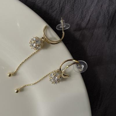 China Environmentally Friendly Hot Selling Trendy Unique Woman Earring Set Earings For Women 2021 for sale