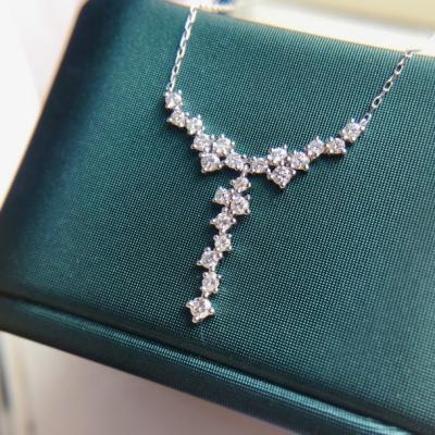 China Trendy Hot Selling Branch Leaf Necklace 18k Gold Diamond Necklace For Women Gift Kids Gift Birthday for sale