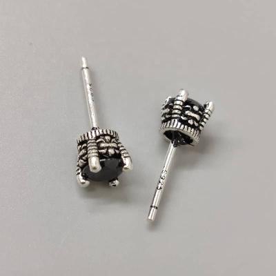 China Spot Factory Wholesale 925 Sterling Silver Women Fashion Jewelry Accessories Gold Plated Agate Four Claw Stud Earrings for sale