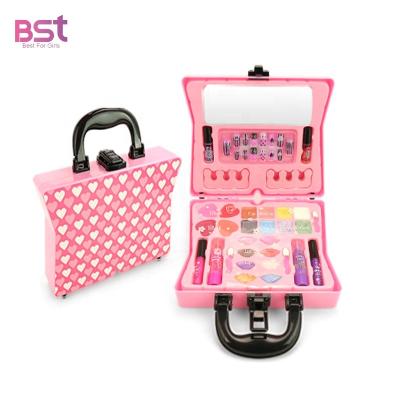 China Kids Girls Non-Toxic Eco-friendly Toys Real Washable Princess Pretend Play Cosmetic Beauty Makeup Set Child for sale