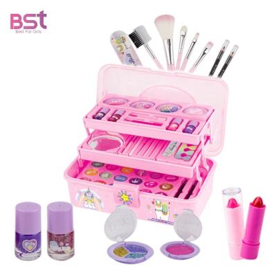 China Eco-friendly Non-Toxic Cosmetics Suitcase Certificate Kids Kit Toy Multi-Type Play Kids Make Set For Girls Washable for sale