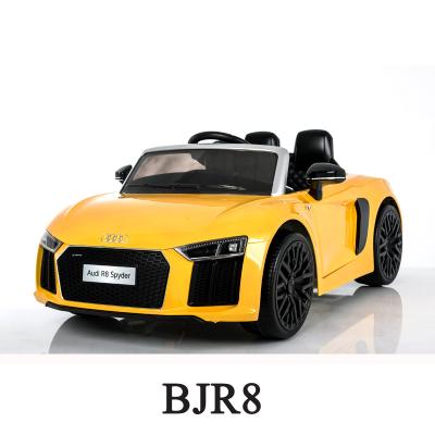 China Ride On Toy Licensed Audi R8 Children's Car Electronic Kid's Car Toys Electric Car For Children for sale