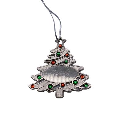 China Europe Custom Design Christmas Tree Christmas Metal Pendant Ornament for sale