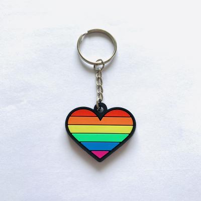 China Custom Low MOQ Daily Life PVC Rainbow Heart Keychain Rubber Key Chain for sale