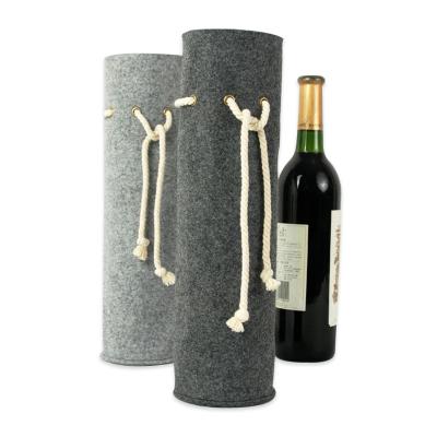 China Custom Rope Handle Logo Drawstring Christmas Felt Wine Bottle Dust Gift Bag With Round Bottom for sale