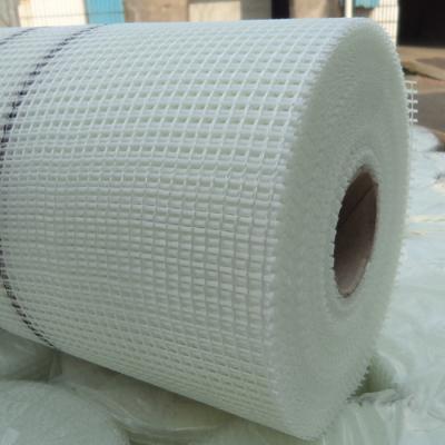 China C Glass Glass Fiber Mesh Fabric Fiberglass Mesh Of 1m-1.5m Strong Tensile Strength Of 800N for sale