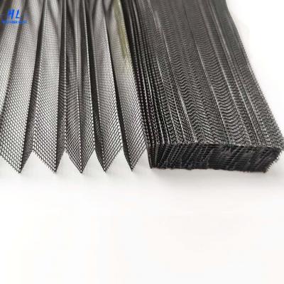 China Innovative Versatile Pleated Mesh Screen / Pleated Fly Screen For Doors for sale