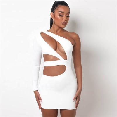 China Wholesale Breathable Slant Shoulder Women Long Sleeve Dress Sexy Slim Cut Fit Wrap Hip Package Bodycon Dress For Women for sale