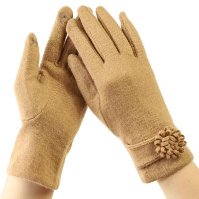 China Guantes de las lanas de las mujeres a prueba de viento del invierno al por mayor de los guantes de la moda en venta