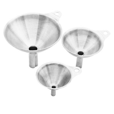 China Sustainable Food Grade Stainless Steel Kitchen Funnels Set For Essential Oil, Spices, Flask, Perfume for sale