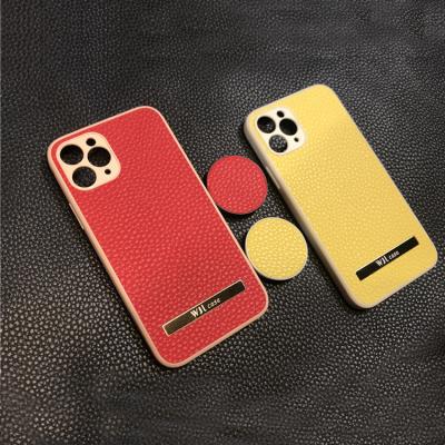 China Free Sample 2023 Shockproof And Free Shipping Fashion Popular Brand Leather Phone Case For iPhone 14 Pro Max Designer Case for sale