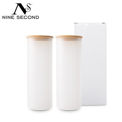 China Viable Sublimation Glass Tumbler 25oz 16oz Can Glass Cups Lid Shaped Bamboo Tumbler With Straw for sale