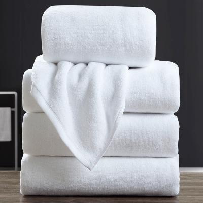 China Outstanding Wholesale Custom Made White Hotel Super Absorbent Luxury 100% Cotton Absorbency Bath Towel 70x140cm for sale