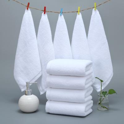 China Custom Made White Small Hotel Face Towel Washcloth 100% Cotton QUICK DRY for sale