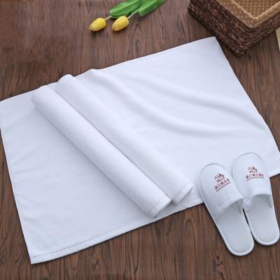 China Sustainable Anti Slip Bathroom Bathtub Shower Toilet Door Cotton Bath Floor Mats for sale