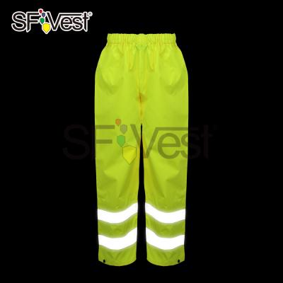 China 100% Polyester EN 20471 Road Trafffic Europe High Visibility Tape Reflective Work Safety Trousers for sale