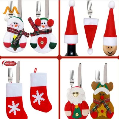 China Metal/Plastic Xmas Knife and Fork Bag Holder Deer Cutlery Holder Christmas Table Promotional Decorations for sale