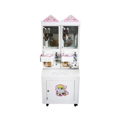 China Mini wooden toy crane machine /acrylic claw lifting crane vending arcade game machine for sale