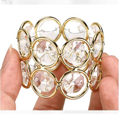 China Hot Selling Stocked Champagne Gold Crystal Napkin Rings Table Decoration Props Napkin Holders For Wedding Party for sale