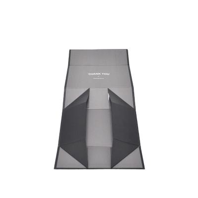 China Recyclable Hot Sale Customization Folding Magnetic Closure Black Paper Flat Packing Gift Box for sale