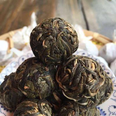 China Tea Drinks Free Samples Yunnan Organic Pu-Erh Tea Puer Puer Tea Cake for sale